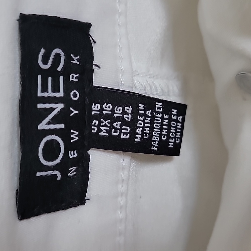 Jones New York White Straight Leg Pants - Picture 3 of 4